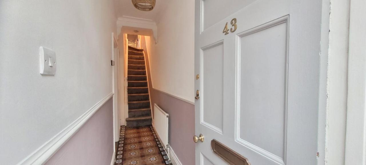 Hartoft St - 2 Bed Near River York Eksteriør billede