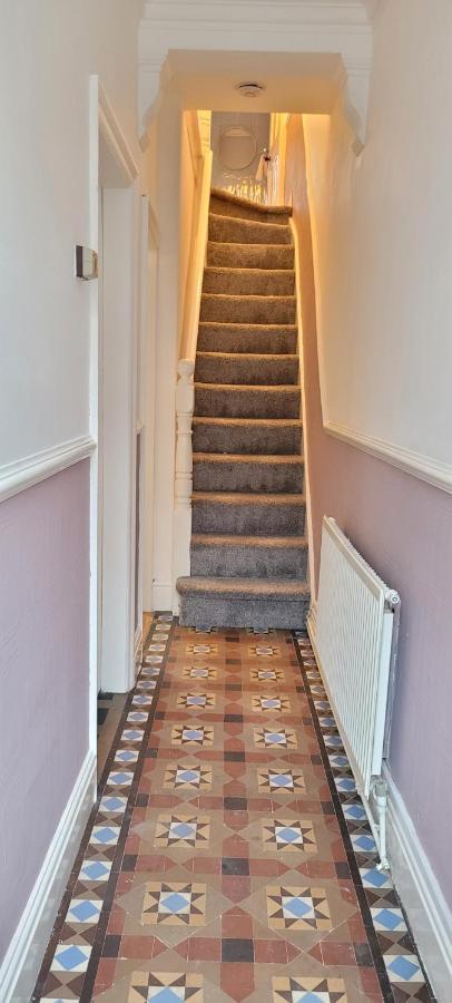 Hartoft St - 2 Bed Near River York Eksteriør billede