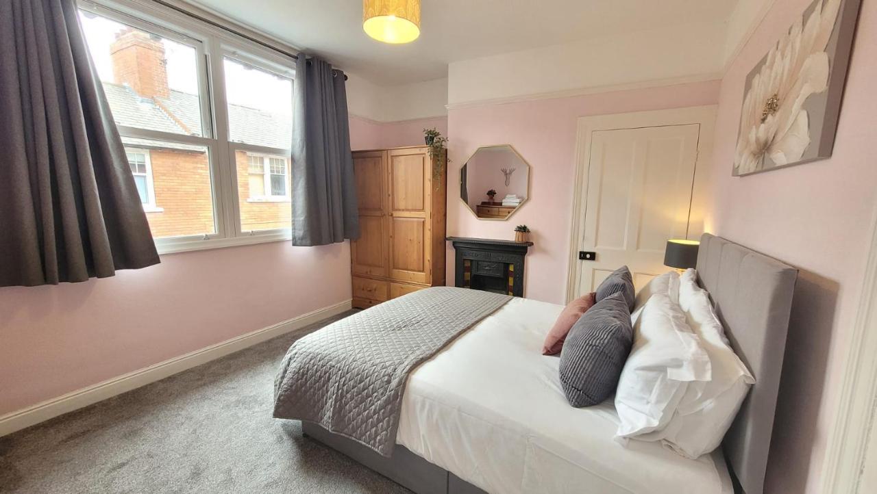 Hartoft St - 2 Bed Near River York Eksteriør billede